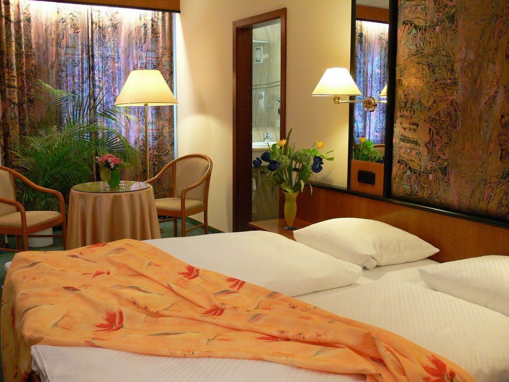 Akzent Hotel Loewen Langenargen Zewnętrze zdjęcie